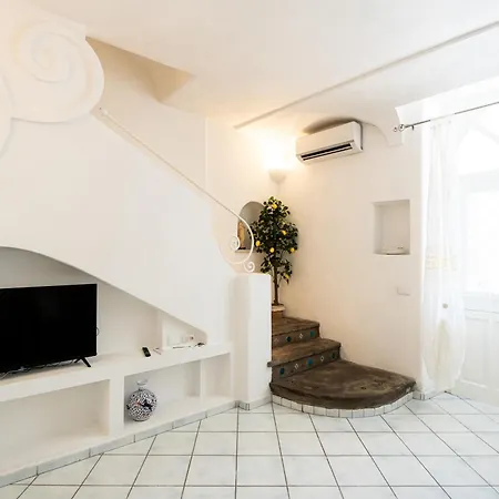 Prázdninový dům Max E Charlie House Ischia