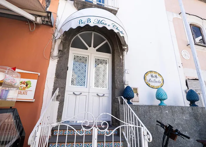 Ferienhaus Max E Charlie House *